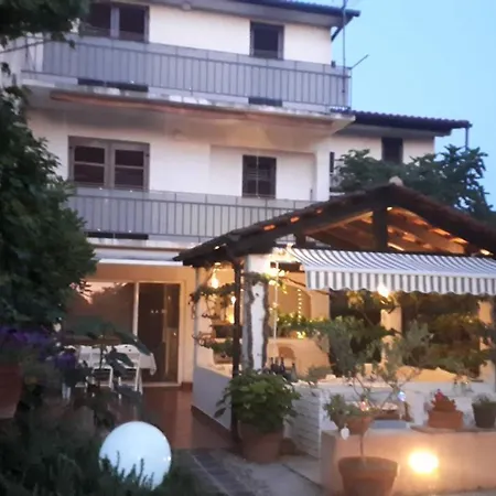 Apartments Gogsy Malinska Exterior photo