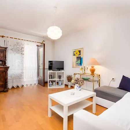 Apartments Gogsy Malinska Exterior photo